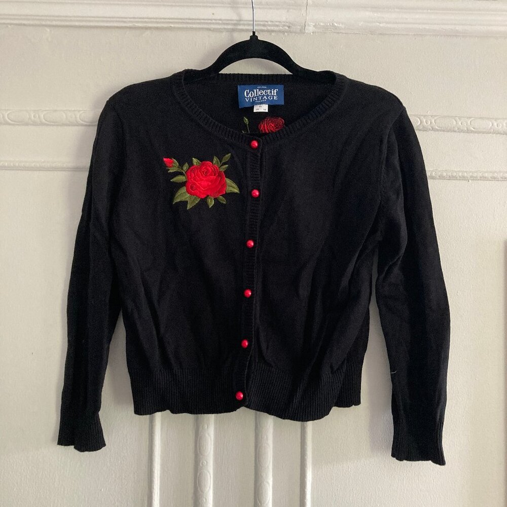 Collectif woman's cardigan with embroidery size XL